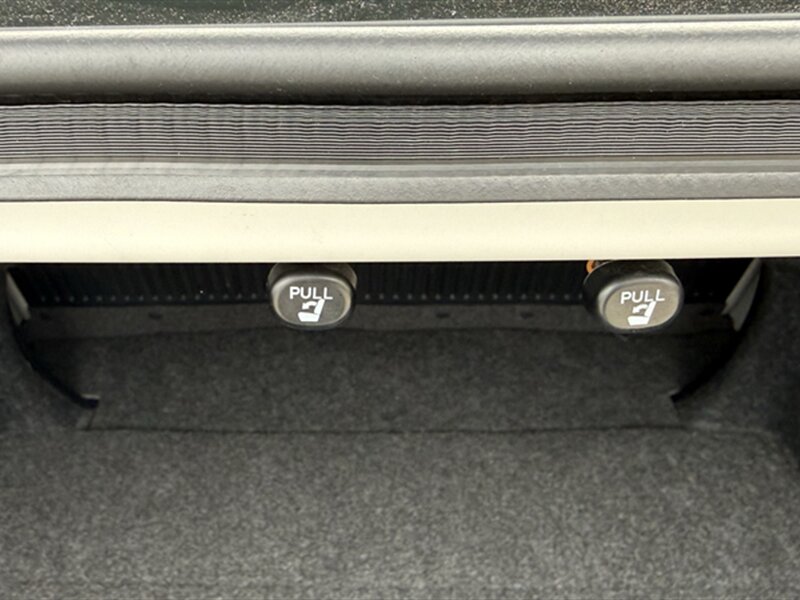 2015 Toyota Camry LE - Photo 25 - Lakeport, CA 95453-5619