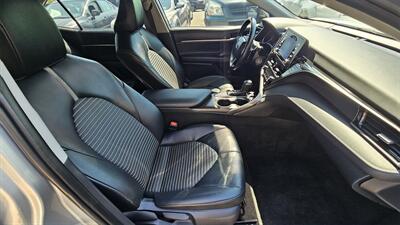 2021 Toyota Camry SE   - Photo 5 - Lakeport, CA 95453-5619