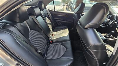2021 Toyota Camry SE   - Photo 6 - Lakeport, CA 95453-5619