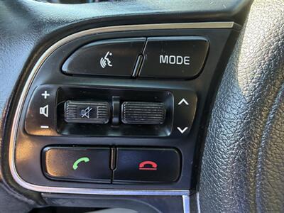2017 Kia Optima Hybrid EX   - Photo 19 - Lakeport, CA 95453-5619