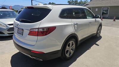 2016 Hyundai SANTA FE SE   - Photo 3 - Lakeport, CA 95453-5619
