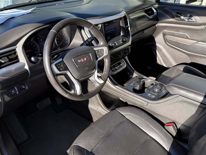 2020 GMC Acadia SLT - Photo 6 - Lakeport, CA 95453-5619