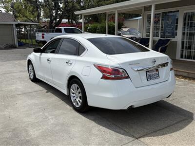 2015 Nissan Altima 2.5 S - Photo 5 - Lakeport, CA 95453-5619