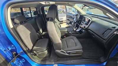 2018 GMC Canyon All Terrain   - Photo 8 - Lakeport, CA 95453-5619