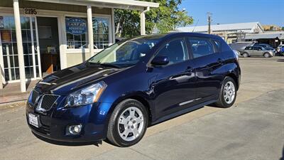 2009 Pontiac Vibe 2.4L   - Photo 1 - Lakeport, CA 95453-5619