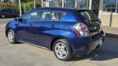 2009 Pontiac Vibe 2.4L   - Photo 4 - Lakeport, CA 95453-5619