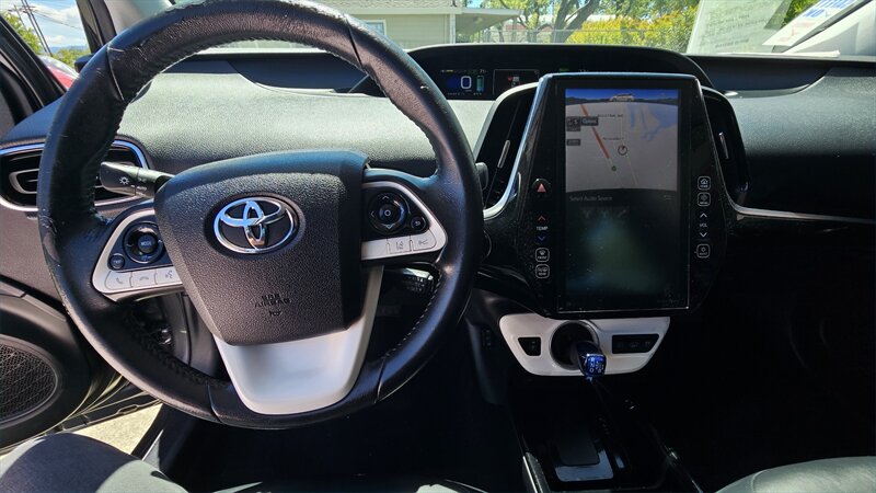 2017 Toyota Prius Prime Premium - Photo 18 - Lakeport, CA 95453-5619