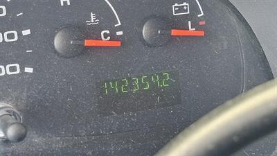 2005 FORD E-450 FLEETWOOD   - Photo 2 - Lakeport, CA 95453-5619