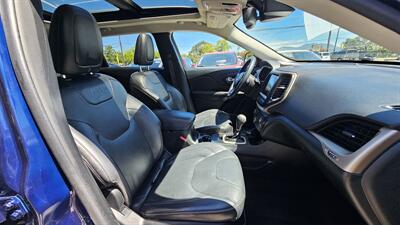 2014 Jeep Cherokee Limited   - Photo 5 - Lakeport, CA 95453-5619