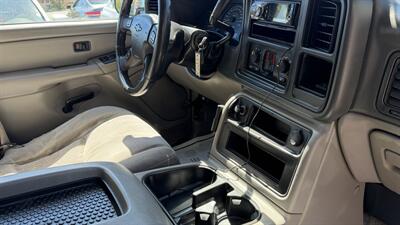 2004 Chevrolet Suburban 1500 LS   - Photo 8 - Lakeport, CA 95453-5619