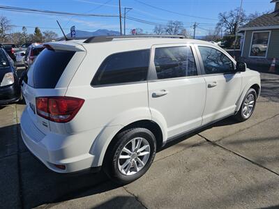 2015 Dodge Journey SXT   - Photo 4 - Lakeport, CA 95453-5619