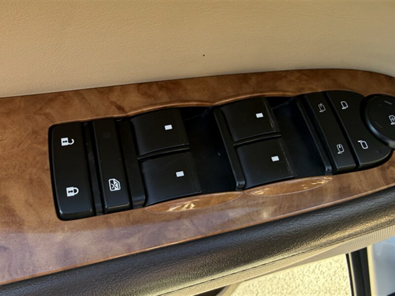 2010 Buick Enclave CXL - Photo 14 - Lakeport, CA 95453-5619
