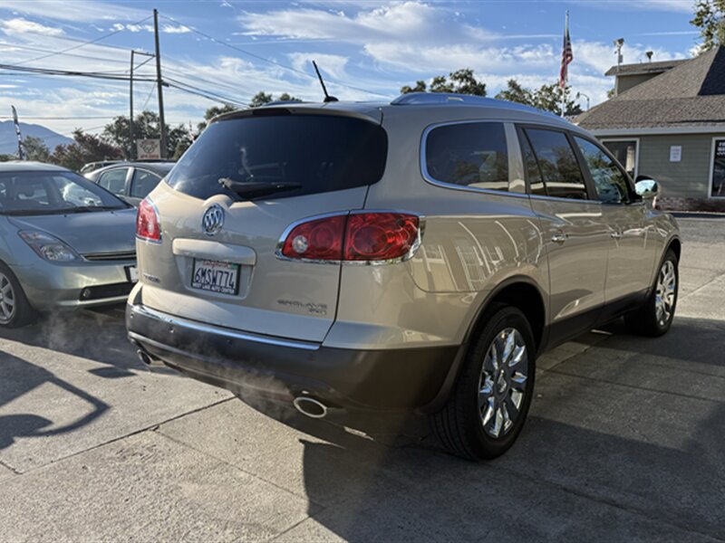 2010 Buick Enclave CXL - Photo 4 - Lakeport, CA 95453-5619
