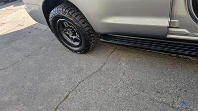 2016 Toyota Sequoia SR5   - Photo 5 - Lakeport, CA 95453-5619