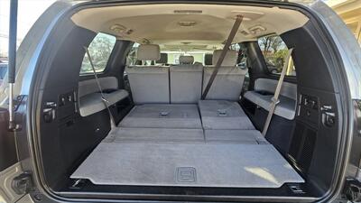 2016 Toyota Sequoia SR5   - Photo 10 - Lakeport, CA 95453-5619