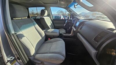 2016 Toyota Sequoia SR5   - Photo 6 - Lakeport, CA 95453-5619