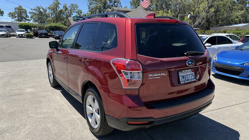 2016 Subaru Forester 2.5i Premium - Photo 4 - Lakeport, CA 95453-5619