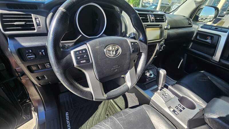 2012 Toyota 4Runner Limited - Photo 15 - Lakeport, CA 95453-5619