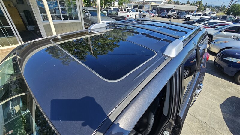 2012 Toyota 4Runner Limited - Photo 19 - Lakeport, CA 95453-5619