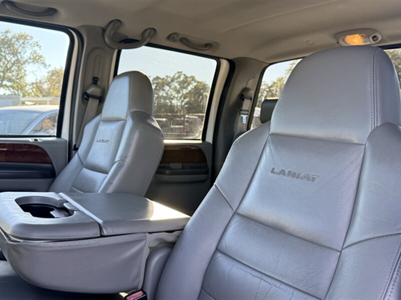 2004 Ford F-250 Super Duty Lariat - Photo 37 - Lakeport, CA 95453-5619