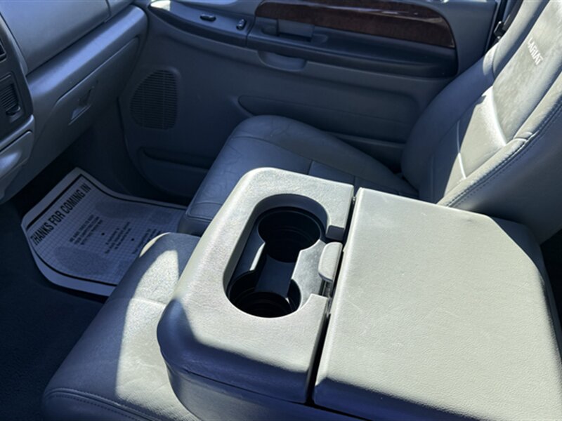 2004 Ford F-250 Super Duty Lariat - Photo 25 - Lakeport, CA 95453-5619