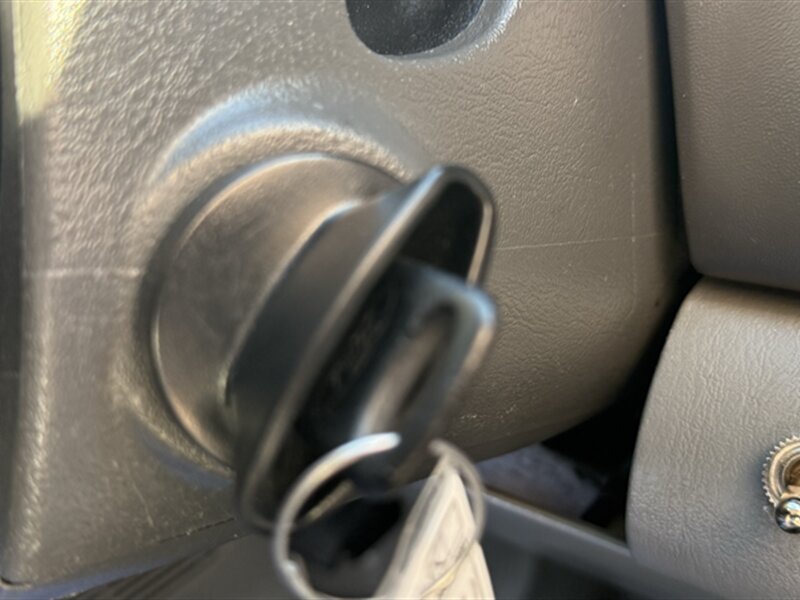 2004 Ford F-250 Super Duty Lariat - Photo 15 - Lakeport, CA 95453-5619