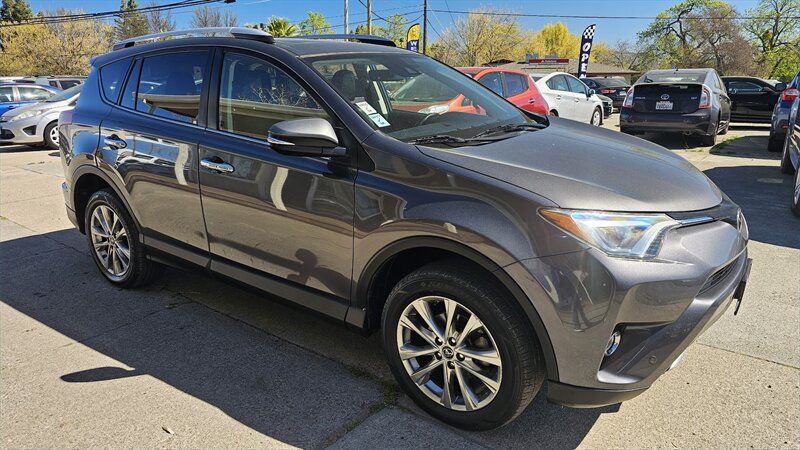 2016 Toyota RAV4 Limited  