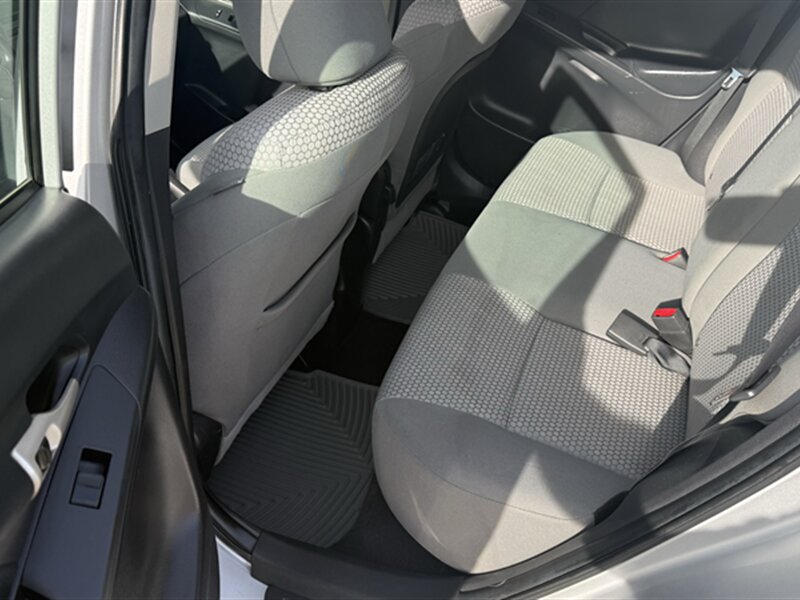 2009 Toyota Matrix XRS - Photo 19 - Lakeport, CA 95453-5619