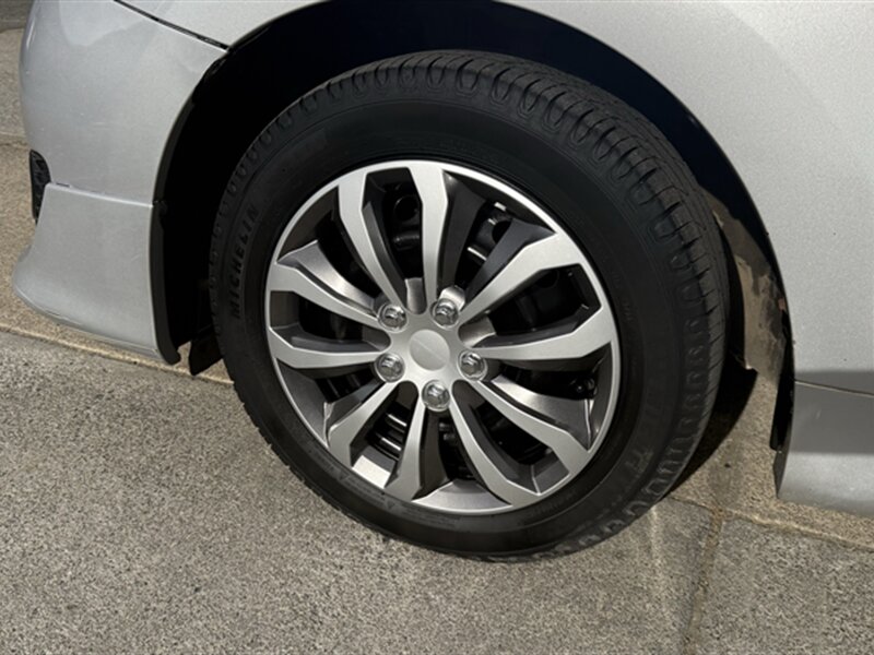 2009 Toyota Matrix XRS - Photo 24 - Lakeport, CA 95453-5619