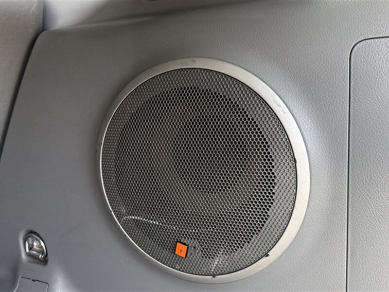 2009 Toyota Matrix XRS - Photo 23 - Lakeport, CA 95453-5619