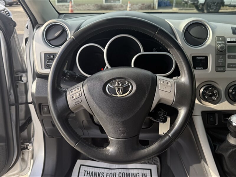 2009 Toyota Matrix XRS - Photo 9 - Lakeport, CA 95453-5619