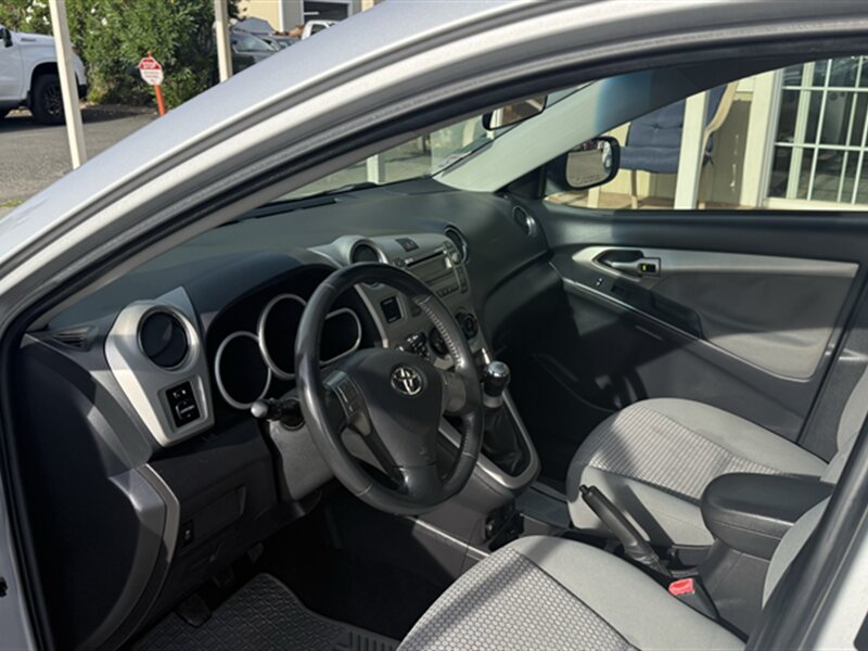 2009 Toyota Matrix XRS - Photo 7 - Lakeport, CA 95453-5619