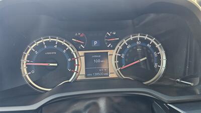 2018 Toyota 4Runner SR5   - Photo 11 - Lakeport, CA 95453-5619