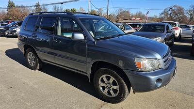 2005 Toyota Highlander Limited - Photo 2 - Lakeport, CA 95453-5619