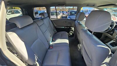 2005 Toyota Highlander Limited - Photo 6 - Lakeport, CA 95453-5619