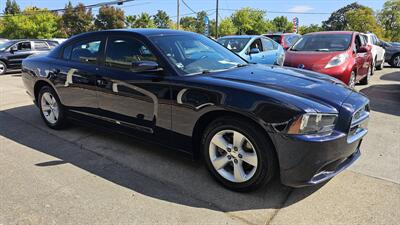 2012 Dodge Charger SE   - Photo 2 - Lakeport, CA 95453-5619