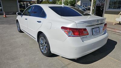 2011 Lexus ES   - Photo 4 - Lakeport, CA 95453-5619