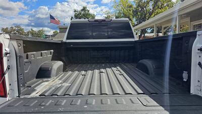 2020 Chevrolet Silverado 2500 High Country   - Photo 9 - Lakeport, CA 95453-5619