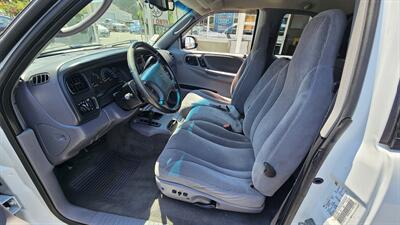 2000 Dodge Dakota 2dr   - Photo 7 - Lakeport, CA 95453-5619