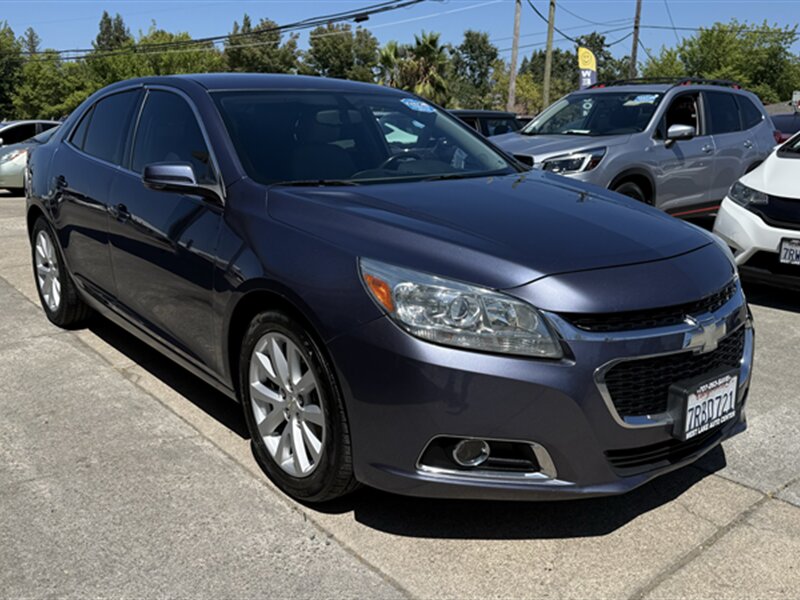 2015 Chevrolet Malibu LT - Photo 2 - Lakeport, CA 95453-5619