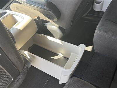 2012 Dodge Grand Caravan SXT   - Photo 23 - Lakeport, CA 95453-5619