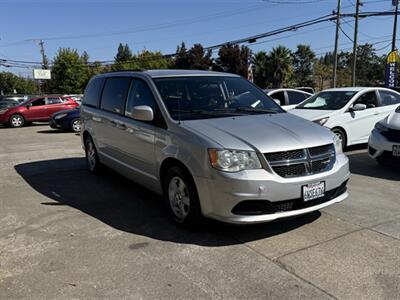 2012 Dodge Grand Caravan SXT   - Photo 3 - Lakeport, CA 95453-5619