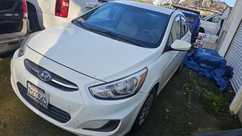 2016 Hyundai Accent SE