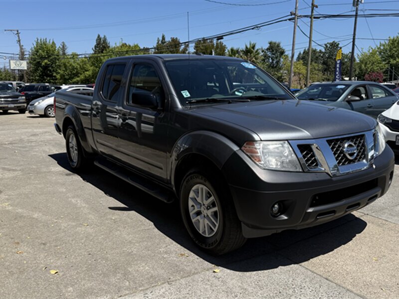 2016 Nissan Frontier SV - Photo 2 - Lakeport, CA 95453-5619