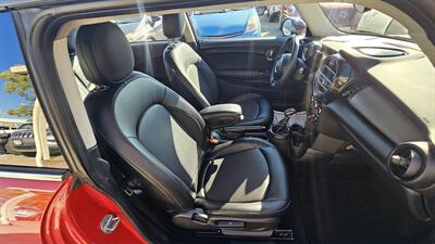 2015 MINI Hardtop 2 Door Cooper  Hard Top - Photo 5 - Lakeport, CA 95453-5619