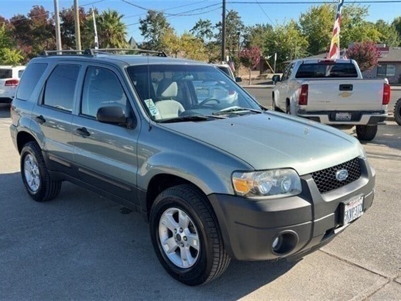 2005 Ford Escape XLT - Photo 2 - Lakeport, CA 95453-5619