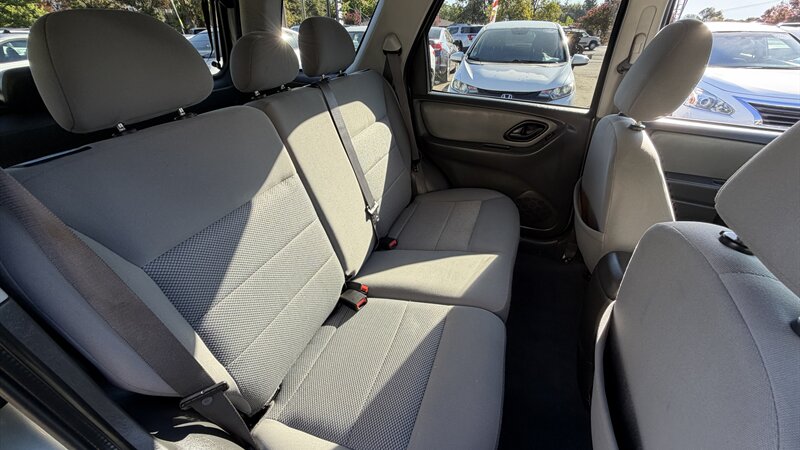 2005 Ford Escape XLT - Photo 7 - Lakeport, CA 95453-5619
