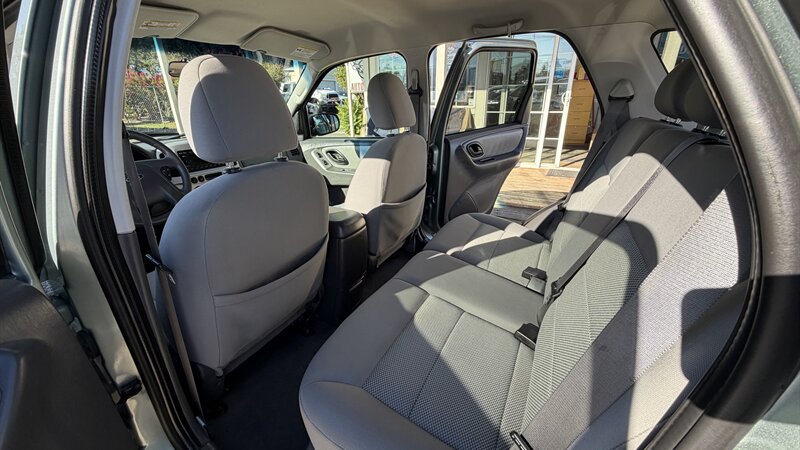2005 Ford Escape XLT - Photo 11 - Lakeport, CA 95453-5619