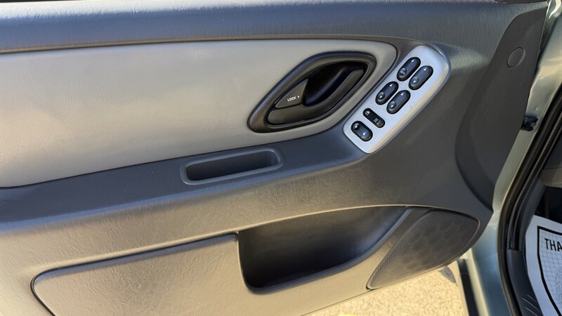 2005 Ford Escape XLT - Photo 14 - Lakeport, CA 95453-5619