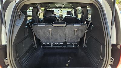 2017 Dodge Grand Caravan GT   - Photo 8 - Lakeport, CA 95453-5619
